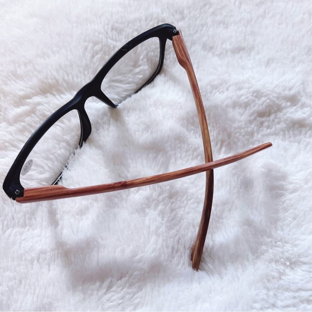 Olivia Black with Light Wood Reader Glasses - Picture 8 of 11
